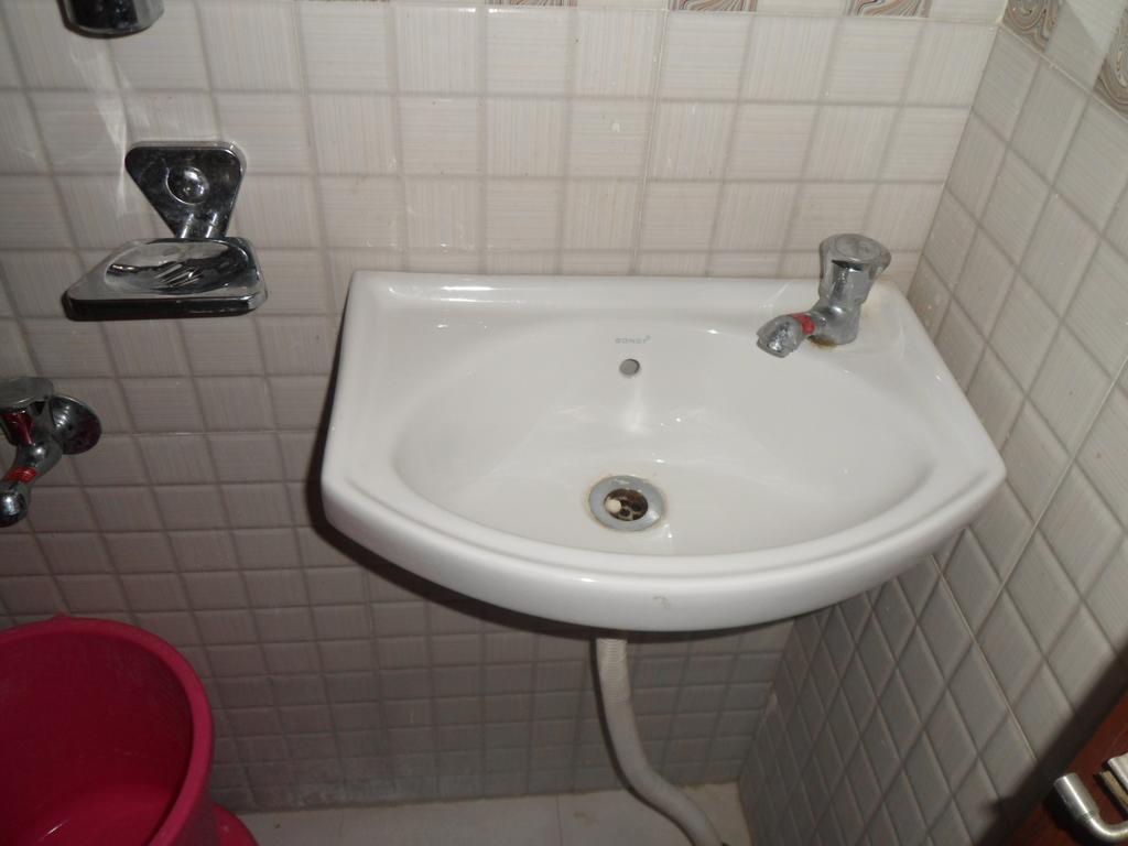Hotel Madhusudan Dwārka Zewnętrze zdjęcie